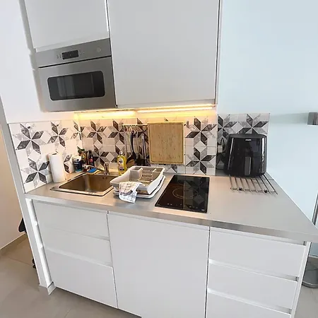 Beautiful Sea View Direct Access Parking Ac *