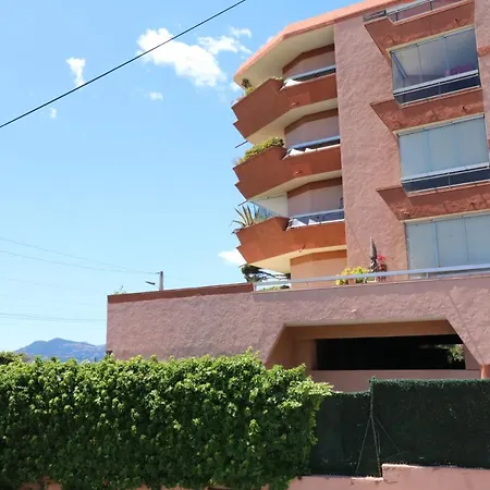Beautiful Sea View Direct Access Parking Ac