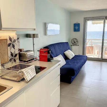 Apartment With Beautiful Sea View And Direct Access